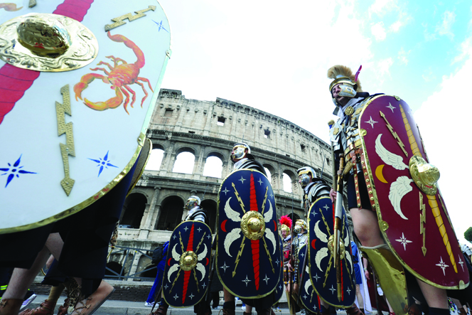 Hundreds of Gladiators and Warriors Celebrate Rome 2,765th Anniversary