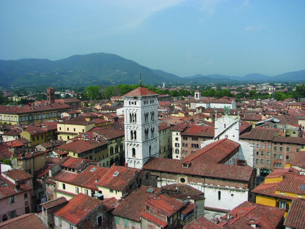 35View from TOre1 lucca