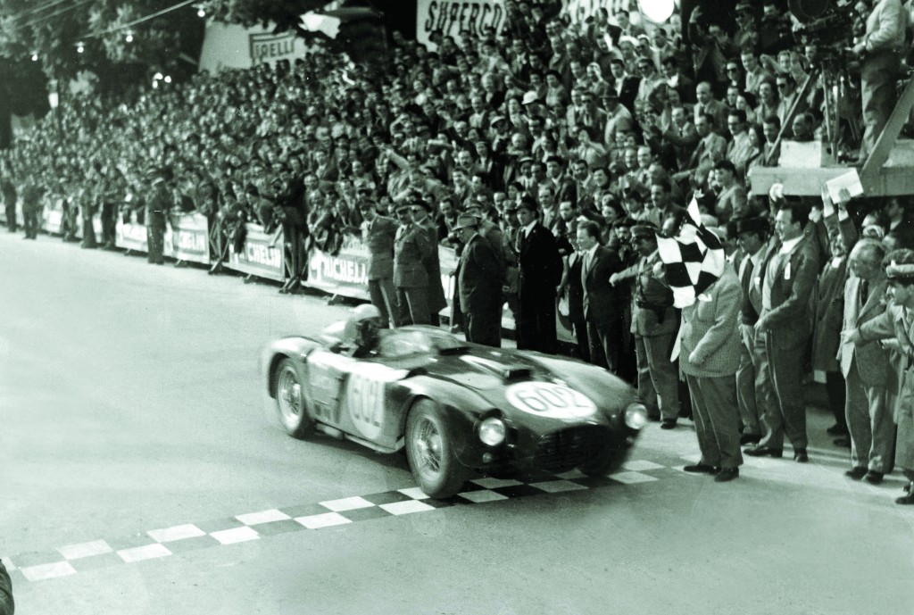 A5CE58 Motor Racing Personalities pic 5th May 1954 Italian motor racing ace Alberto Ascari wins the Mille Miglia race in a Lancia Alberto Ascari 1918 1955 won the world championship in 1952 and 1953 driving a Ferrari in 1952 he won 6 out of the 7 races Shortly af