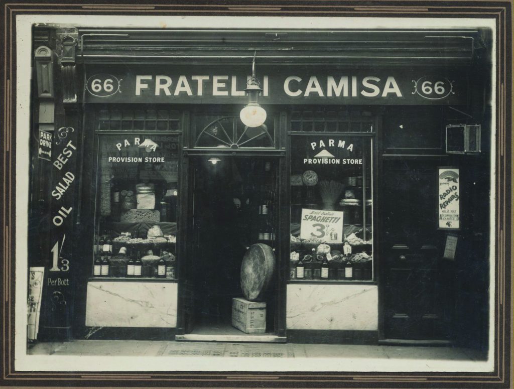 old shop front 1930 001-1