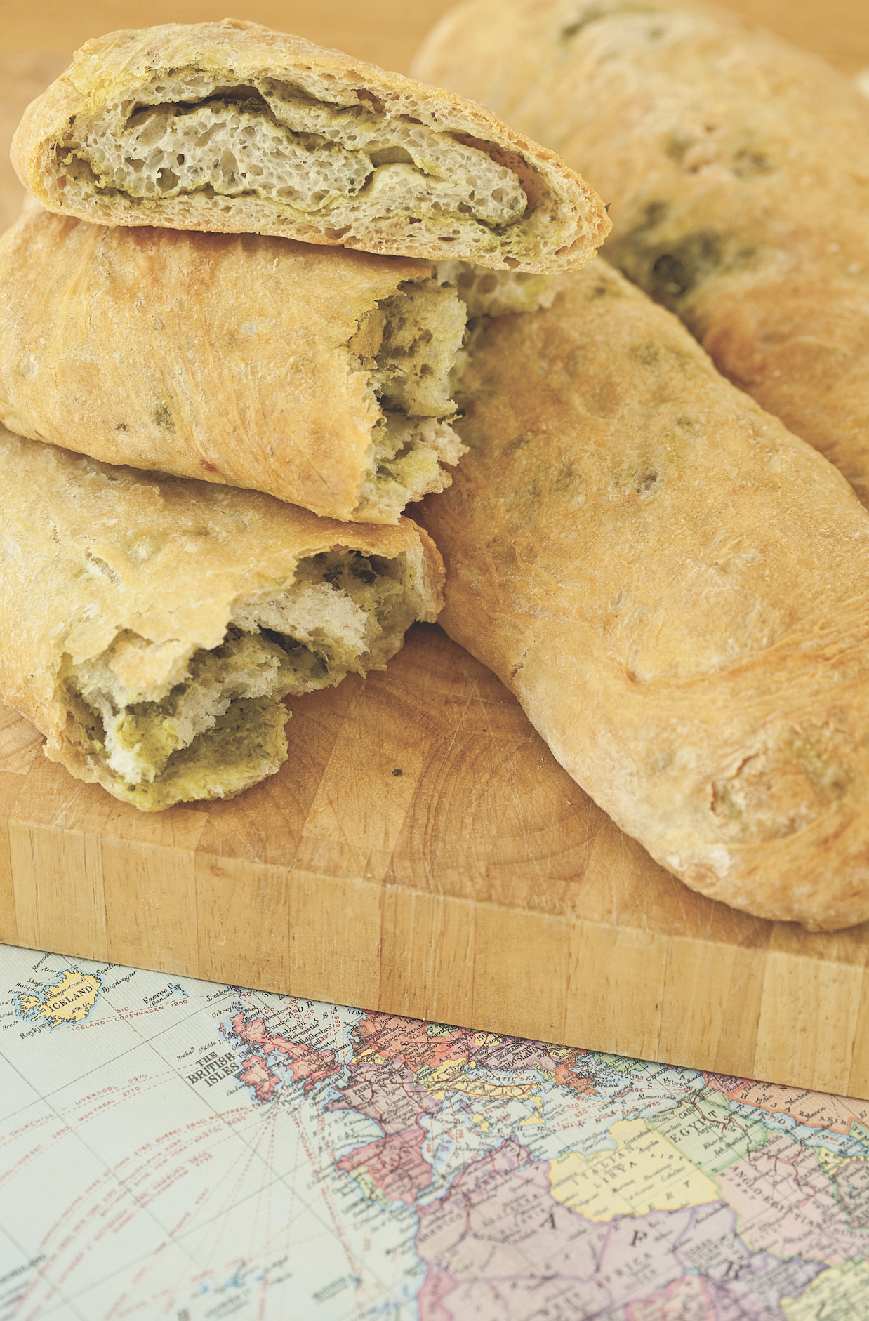 Easy Italian Pesto Bread Recipe