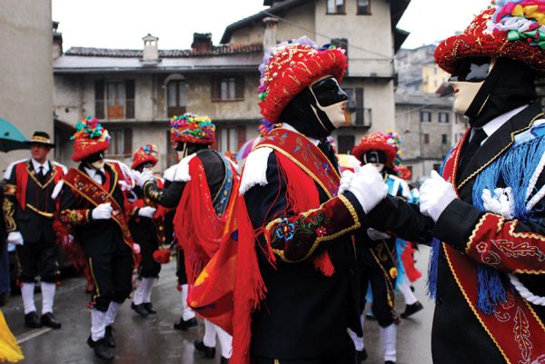 Bagolino winter carnival costumed people