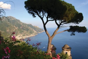 125 - a classic Italian vista - in the gardens of Villa Rufolo