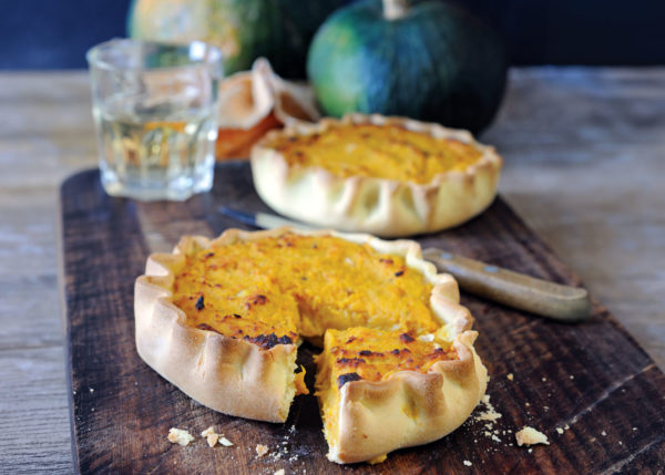 pumpkin gorgonzola pie