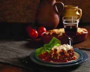 *Lasagne+Wine©iStock