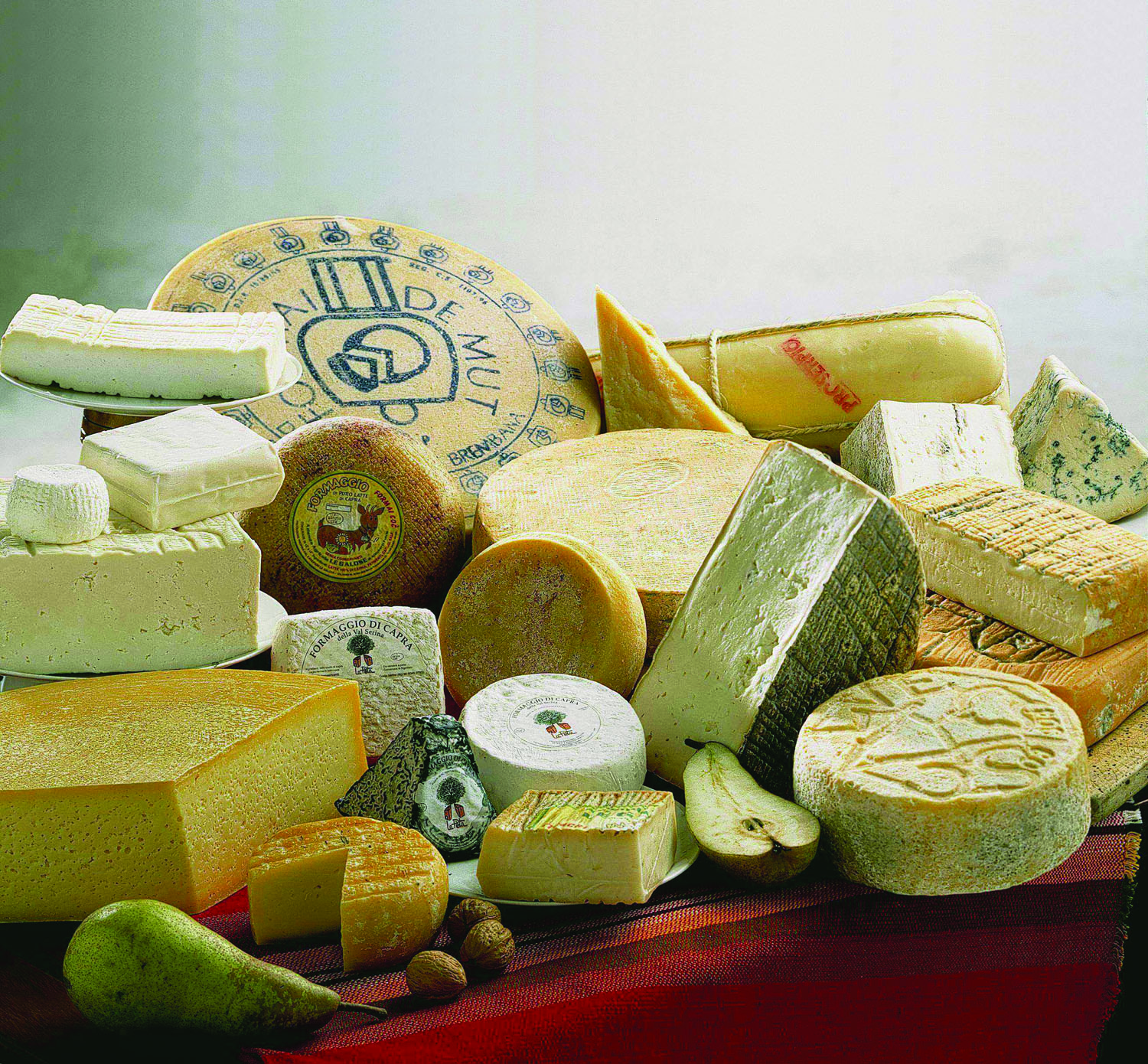 Знаменитые сыры. Сыр. Сыры Италии. Итальянский сыр. Французские сыры Эстетика.