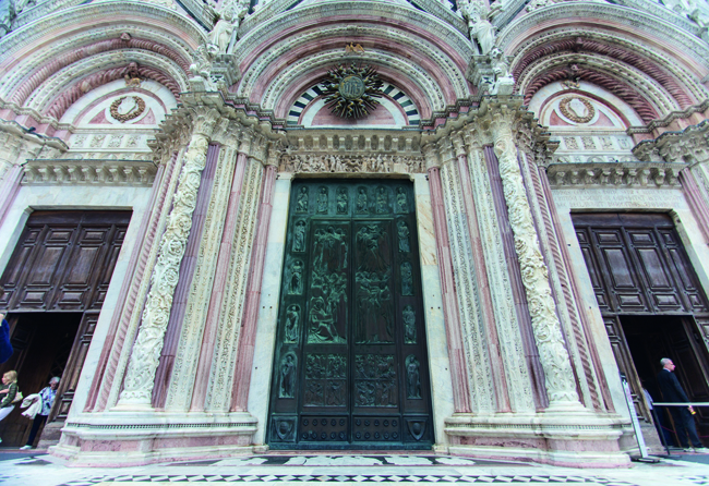 Front of Siena cathedral