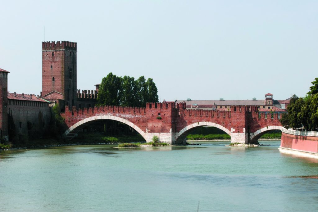 PonteScaligero_Verona©iStock