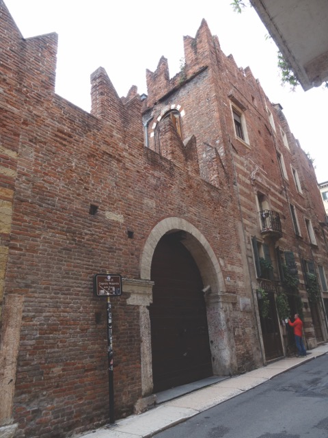 Outside Romeo's house