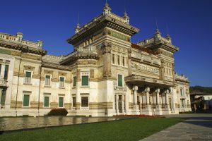 "Terme Berzieri" is one of the most complex and interesting buildings of Salsomaggiore Terme. The spa building is dedicated to Lorenzo Berzieri, the first doctor who systematically studied the therapeutic properties of the town's natural mineral waters.