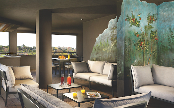 The lounge at Hotel A.Roma