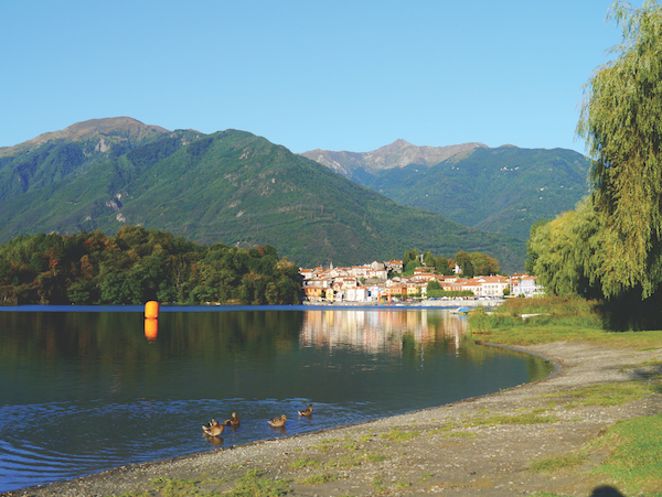 lago di mergozzo italy