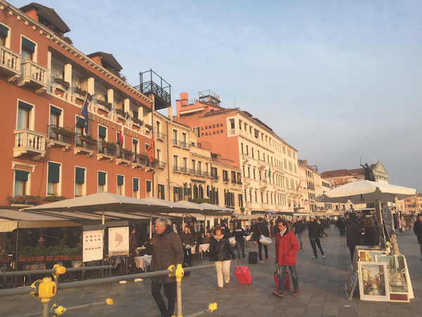 Londra Palace, Venice