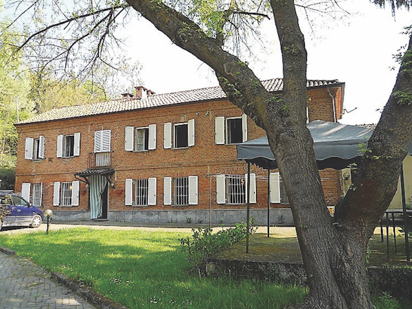 cascina, Vigliano d’Asti , Piedmont