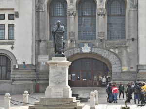 Ovid's Statue in Piata Ovidiu