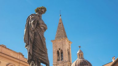 Statue of Ovid in Sulmona