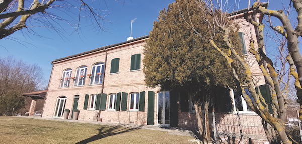 Castiglione cascina