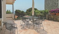 Capo Berta apartment