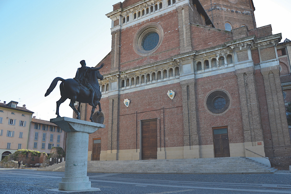 pavia cathedral