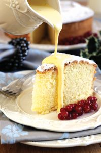 Paradise cake with hot zabaglione