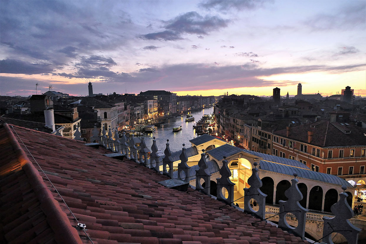 “What news on the Rialto?” – The story of Venice’s Fondaco dei Tedeschi