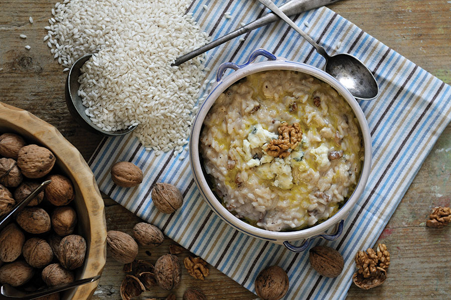 Creamy gorgonzola and walnut risotto