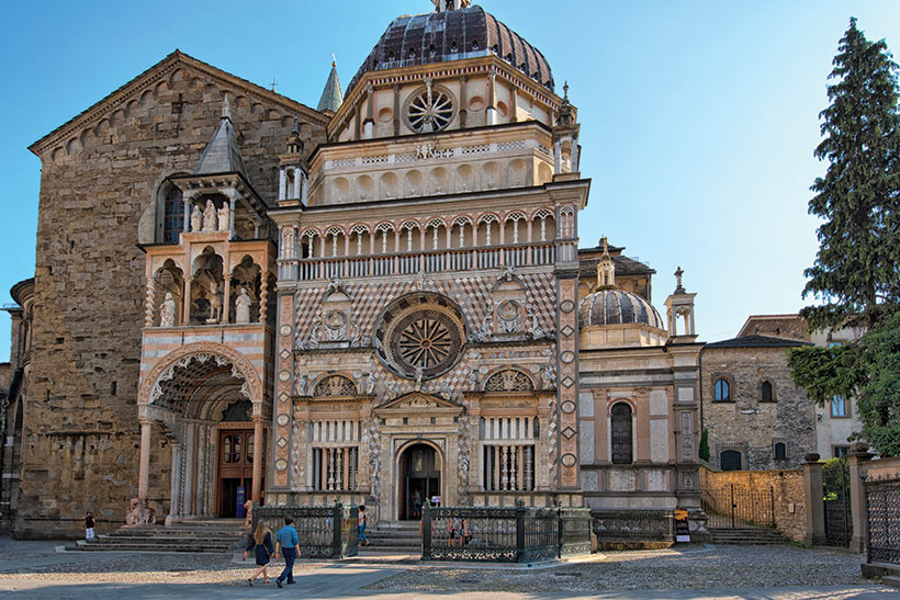 Basilica si Santa Maria Bergamo travel guide