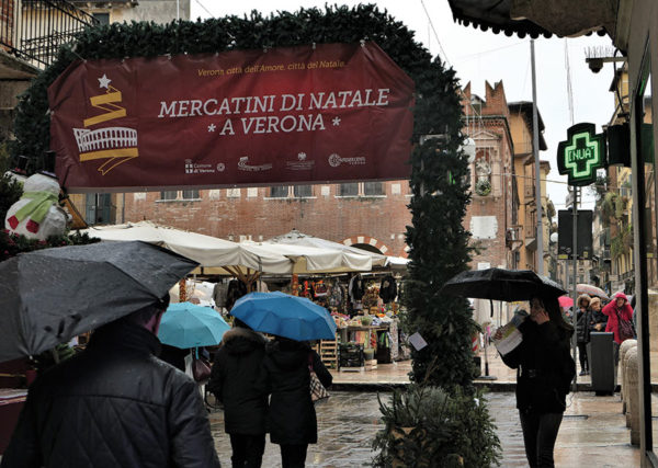 Mercatini on Piazza Signoria