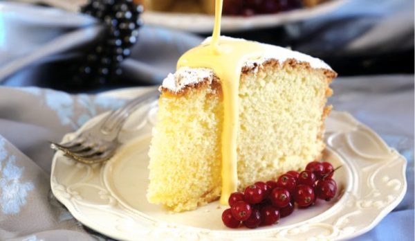 light fluffy cake recipe with italian custard
