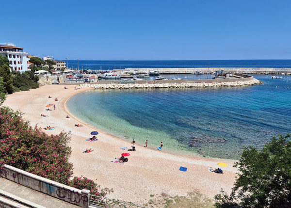sandy beach on holiday in Sardinia