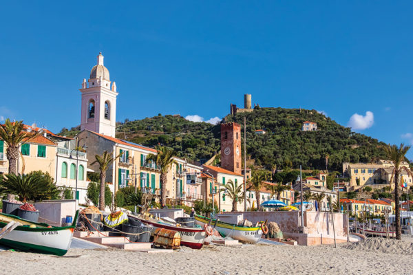 Noli in Riviera di Ponente: View from beach to church